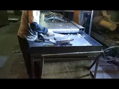 Dasar kursi berputar logam berputar ergonomis Dasar kantor aluminium hitam