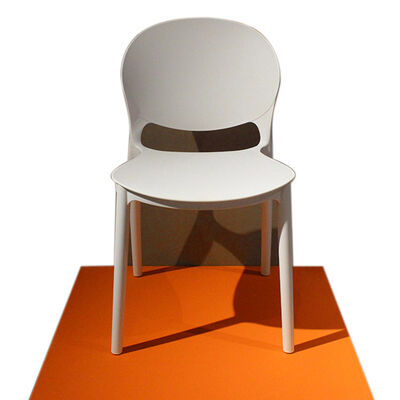 Harga yang pantas - Kursi Plastik Modern PP GF Solusi Dudukan Nyaman Tahan Lama Ringan untuk Kantor Rumah dan Ruang Komersial Ukuran Kemasan 71×46×91cm on line